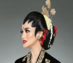 Tampilan Baru Ririn Ekawati Bikin Pangling