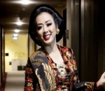 Penampilan Sehari-Hari Soimah di Panggung