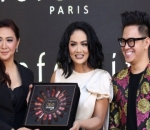 Krisdayanti Launching Lipstik Baru