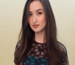 Stephanie Dougharty Cantik nan Kalem