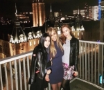 Menikmati Pemandangan Malam Rotterdam