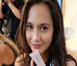 Hadiri Peluncuran Make Up