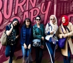 Marini Zumarnis Seru-Seruan Bersama Sahabat