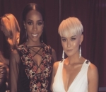  Elegan dengan Gaun Putih