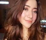 Rizkina Nazar, Kakak Rizky Nazar yang Cantik