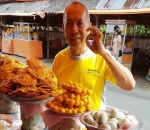 Profil Bondan Winarno