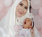  Potret Cantik Ryana Dea & Baby Qiandra