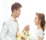 Hari Bahagia Bagi Lee & Moa