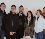  Mengajak Serta Ibu Mertua