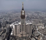 Menara Abraj Al Bait Bernilai Triliunan
