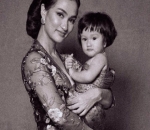 Atiqah Hasiholan Kembali Langsing Setelah Melahirkan