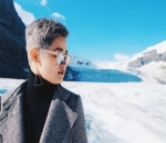 Memangkas Pendek Rambut Panjangnya