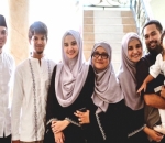 Busana Lebaran Keluarga Sungkar