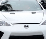 Paris Hilton dan Lexus LFA