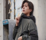 Tatapan Menawan Park Bo Gum