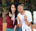 Tunjukkan Kedekatan di Lokasi Syuting Film