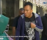 Vicky Tampak Tak Bisa Membendung Emosinya