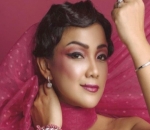 Tampilan Boyish dan Dandanan Nyentrik Ala Nirina Zubir