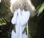 Jadi Pernyanyi Internasional, Agnes Monica Tampil Nyentrik dengan Berbagai Gaya