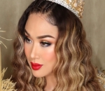 Gaya Rambut Keriting Titi DJ yang Keren Banget