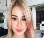 Aurel Hermansyah Mirip Kylie Jenner dengan Tampilan Rambut Blonde