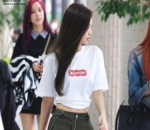 Penampilan Jennie Satu Ini Terkesan Swag Banget