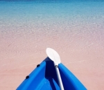 Cantiknya Pantai Merah di Pulau Komodo, NTT