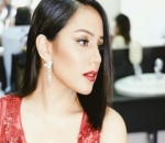 Tampilan Dewasa dan Make Up Tebal Membuat Angel Pieters Tak Terlihat Seperti Usianya