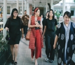 Gaya Etnik Maudy Ayunda, Cantik Banget