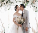 Ciuman Mesra Usai Sah Jadi Suami Istri