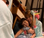 Gisel dan Gempi Asyik Dandan Bareng