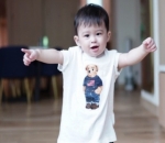 Outfit Rumahan ala Raphael Moeis