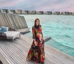 Cantiknya Maia dengan Gaun Floral