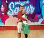 Aming dan Evelin Bepelukan Mesra di Sebuah Acara Sahur