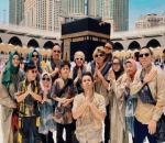 Keluarga Halilintar Lebaran di Mekkah