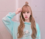 Half Bun (Cepol Separuh) Cocok untuk Gaya Kasual