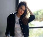 Tetap Tampak Hot dengan Balutan Baju Anak Kuliahan