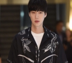 Wajah Datar Tetap Tampan