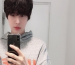 Jadikan Kaca Sebagai Tempat Selfie