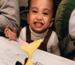 Bahagia di Depan Makanan