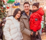 Christian Sugiono dan Titi Kamal Bawa 2 Buah Hati ke Russia