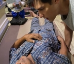 Richard Tunjukkan Kekhawatiran Kala Ayah Jessica Ditabrak Lari