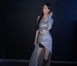 <i>Dress Silver</i> Cocok Untuk <i>Party</i>