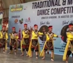 Nia Anggia Hadiri Kompetisi Menari Anaknya