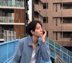 Potret Tampan Nan Kalem Kim Young Dae