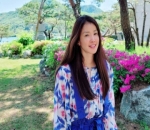 Meski Gunakan <i>Jumpsuit</i> Tetap Feminim ya