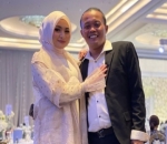 Sule Dan Nathalie Terlihat Serasi Saat Kondangan