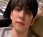 <i>Selfie</i> Di Dalam Mobil