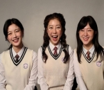 <I>Fresh</I> Dengan Seragam Sekolah Menengah