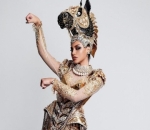 Jihane Dalam Balutan Kostum Nasional Terbaik